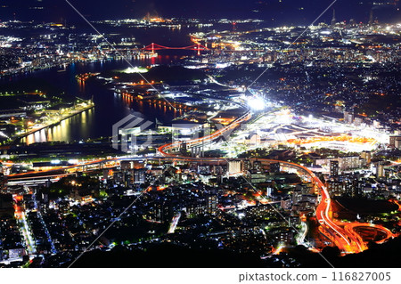 [Fukuoka Prefecture] Night view of Kitakyushu City (Sarakurayama Observation Deck) 116827005