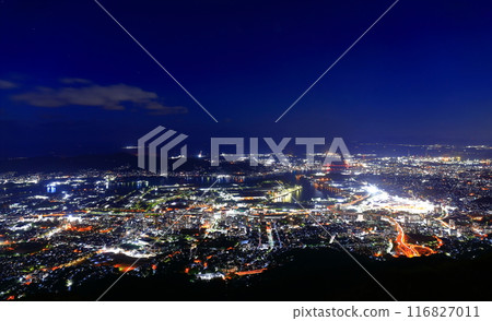 [Fukuoka Prefecture] Night view of Kitakyushu City (Sarakurayama Observation Deck) 116827011