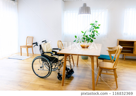 帶輪椅的房間 116832369