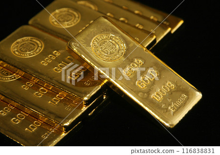 Gold ingot 116838831
