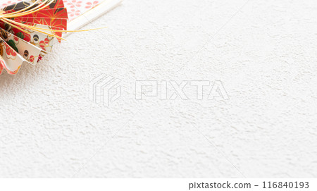 New Year's decorations on a white background Simple Japanese-style background material New Year's decorations on a white background Simple Japanese-style background material 116840193