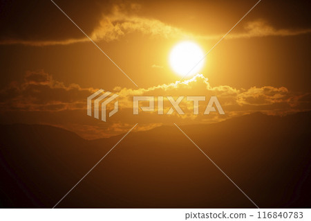 日出前的奄美東部天空 116840783