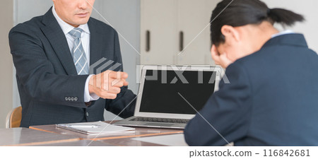在學校對問題孩子發火的老師和學生（生活指導/叛逆期） 116842681