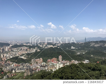 從貓空索道俯瞰城市 從貓空索道俯瞰城市 116843817