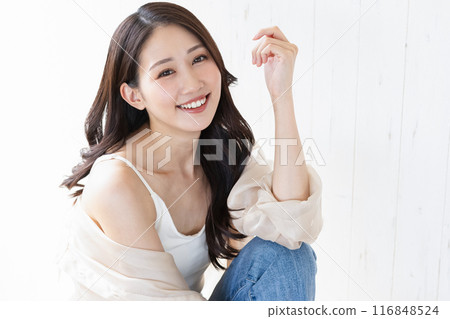 Beauty image of young women 116848524