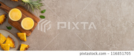 鳳梨 水果 果汁 夏天 飲料 Fresh pineapple juicy パイナップルジュース 116851705