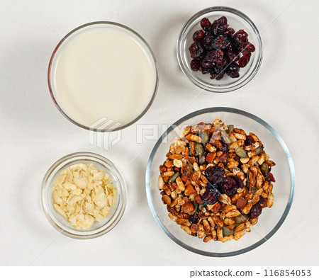 Muesli Breakfast Table Top 116854053