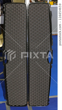 Rifle case open 116854659