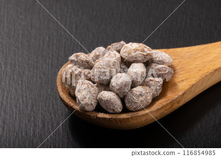 Hosi natto (dried natto) 116854985