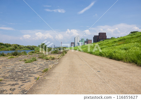 Scenery of the Yodo River and Johoku Wando in Osaka Scenery of the Yodo River and Johoku Wando in Osaka 116855627