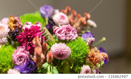 Flowers bouquet arrange for decoration in home or celebration. Depth of field and out of focus is done intentionally and originally. Flowers bouquet arrange for decoration in home or celebration. Depth of field and out of focus is done intentionally and originally. 116862497
