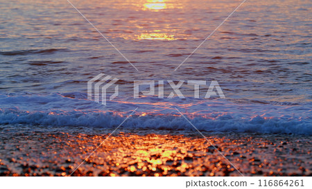 Amazing Scene Sunset Tropical Sea. Bright Sun Over Sea. Sunrise Over Sea. Golden Shimmering Sea Waves In Sun. Bokeh. 116864261