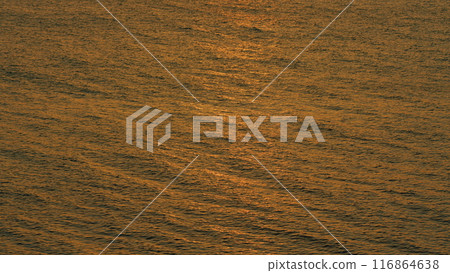 Sea And Sun In An Abstract Landscape. Texture Of Glitter Water And Soft Waves. Real time. Sea And Sun In An Abstract Landscape. Texture Of Glitter Water And Soft Waves. Real time. 116864638
