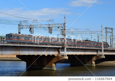 Keisei Electric Railway 3600 series crossing the Nakagawa Bridge Keisei Electric Railway 3600 series crossing the Nakagawa Bridge 116867664