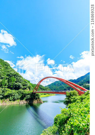 Summer at Hyugagami Gorge, Kedo Bridge, Yame City, Fukuoka Prefecture 116869328