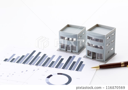 公司辦公大樓和圖表 公司辦公大樓和圖表 116870569