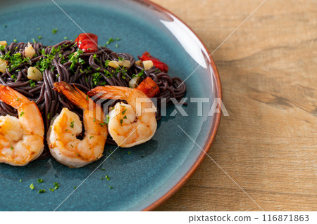 stir-fried black spaghetti with garlic and shrimps stir-fried black spaghetti with garlic and shrimps 116871863