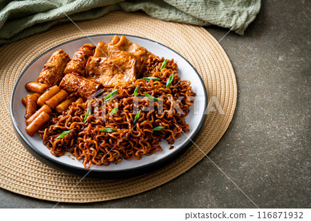 Jajangmyeon or JJajangmyeon with Odeng and Omuk - Korean Instant noodles with Korean fish cake in black bean sauce Jajangmyeon or JJajangmyeon with Odeng and Omuk - Korean Instant noodles with Korean fish cake in black bean sauce 116871932