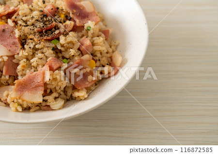 fried rice with bacon ham and black peppers fried rice with bacon ham and black peppers 116872585