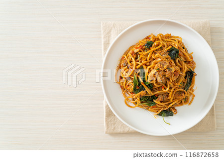 Stir Fried Spaghetti with Clam and Chilli Paste Stir Fried Spaghetti with Clam and Chilli Paste 116872658