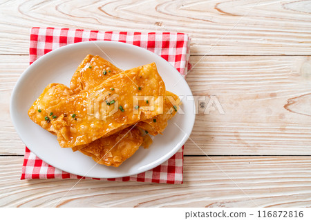 crispy roti with sugar crispy roti with sugar 116872816