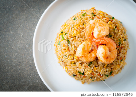 fried shrimps fried rice on plate 116872846