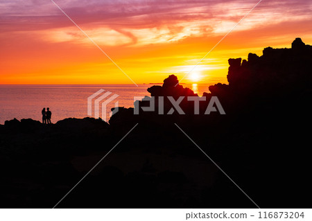 Sixteen Rakan Rocks - Evening Scenery 116873204