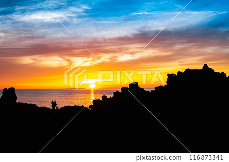 Sixteen Rakan Rocks - Evening Scenery 116873341