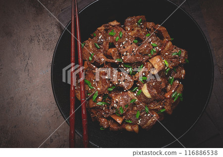bulgogi, with mushrooms, with sesame seeds and green onions, Korean cuisine, homemade, no people, 116886538