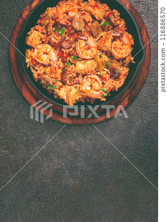 Jambalaya, Creole dish, American pilaf, rice with chicken and shrimp, vegetables, homemade, no people, 116886570