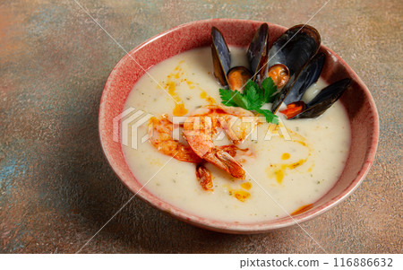 cream soup, chowder with mussels and shrimp, American cuisine, homemade, no people, cream soup, chowder with mussels and shrimp, American cuisine, homemade, no people, 116886632