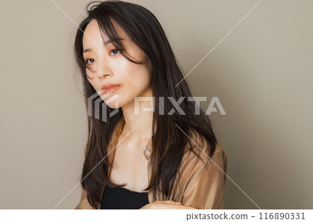 Asian Beauty 116890331