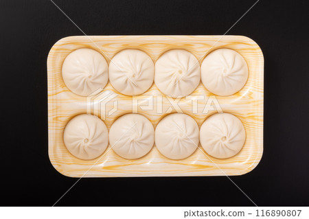 Xiaolongbao (chilled) before cooking 116890807