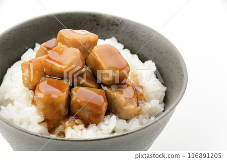 Boiled tuna of tuna Boiled tuna of tuna 116891205