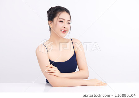 Beautiful young asian woman with clean fresh skin on white background, Face care, Facial treatment, Cosmetology, beauty and spa, Asian women portrait. 116896104