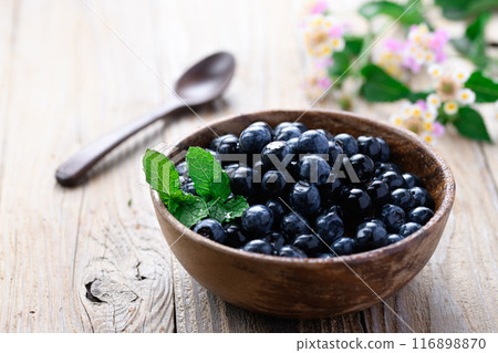 blueberry 116898870