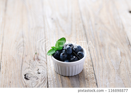 blueberry 116898877