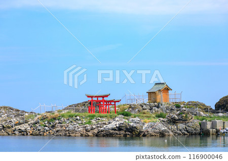 "Aomori Prefecture" Miracle Torii Gate, Benten Island's Itsukushima Shrine, Hachinohe City 116900046