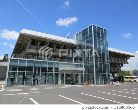 岡山縣津山市的標誌性建築“津山文化中心” 116900566