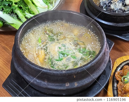 doenjang stew, bean paste stew korean food doenjang stew, bean paste stew korean food 116905196