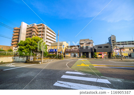 Odawara cityscape in Japan in July. View of Kozu Station on the JR Tokaido Main Line, etc. (July 22nd) Odawara cityscape in Japan in July. View of Kozu Station on the JR Tokaido Main Line, etc. (July 22nd) 116905387