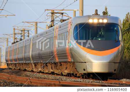 JR Shikoku 8000 series express trains "Shiokaze" and "Ishizuchi" JR Shikoku 8000 series express trains "Shiokaze" and "Ishizuchi" 116905400