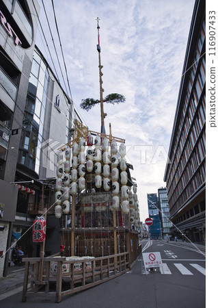只園節室町街道景觀與雞漂浮垂直構圖 5 116907433