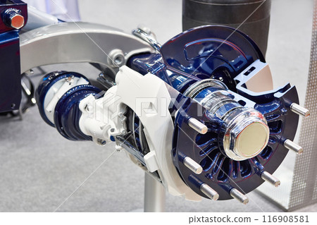 Wheel hub and brake support with disk of truck 116908581