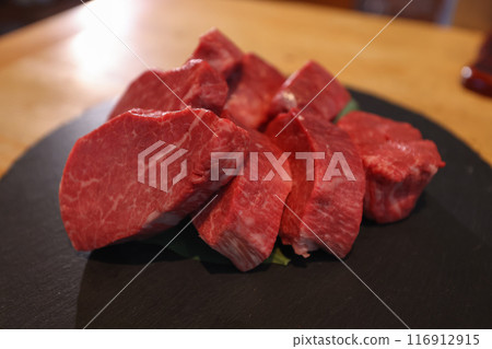 【展覽】生肉塊，名貴肉 116912915