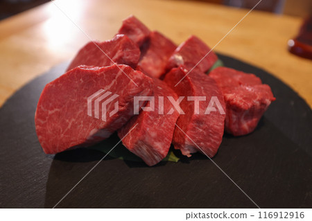 【展覽】生肉塊，名貴肉 116912916