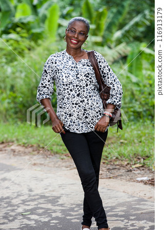 portrait of young woman, happy. portrait of young woman, happy. 116913179