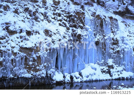 Shirakawa Icicles, Kiso Town, Nagano Prefecture Shirakawa Icicles, Kiso Town, Nagano Prefecture 116913225
