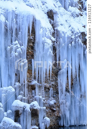 Shirakawa Icicles, Kiso Town, Nagano Prefecture 116913227