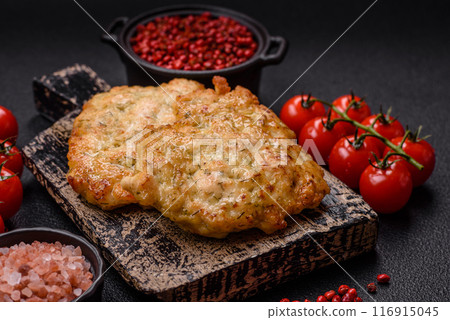 Delicious fried pork or chicken chops breaded with salt and spices Delicious fried pork or chicken chops breaded with salt and spices 116915045